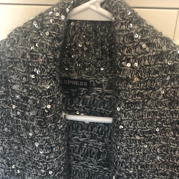 Sweater - Picture 3 of 3